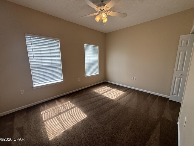 Building Photo - 2416 Camryns Crossing