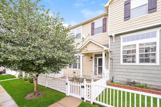 Building Photo - 1495 Red Cliff Way