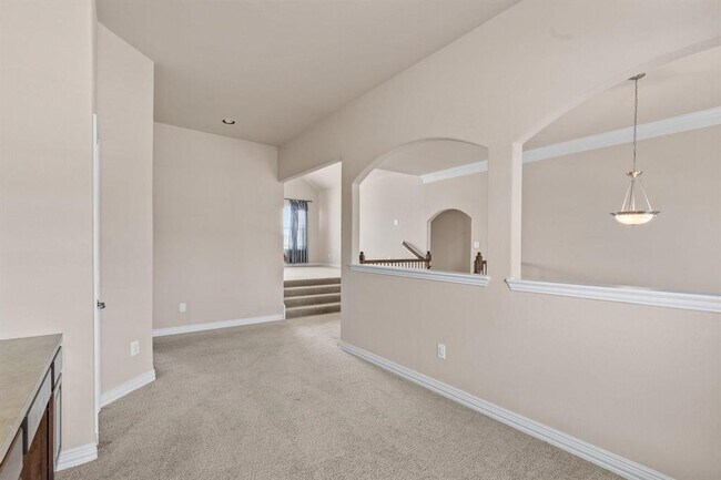 Building Photo - 2511 Orchid Creek Dr