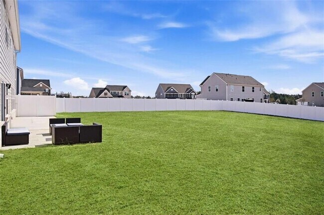 Building Photo - 305 Meuse Ln