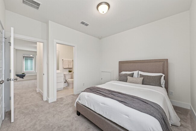 Building Photo - 24522 Keswick Vly Wy