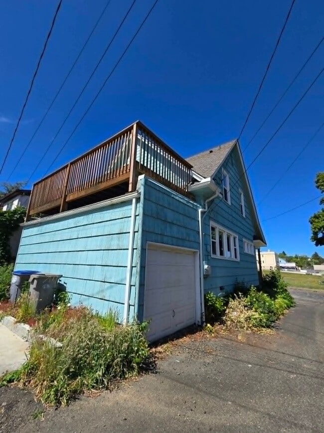 Building Photo - Aberdeen - updated 3 bedroom, 1.5 bath home for RENT!