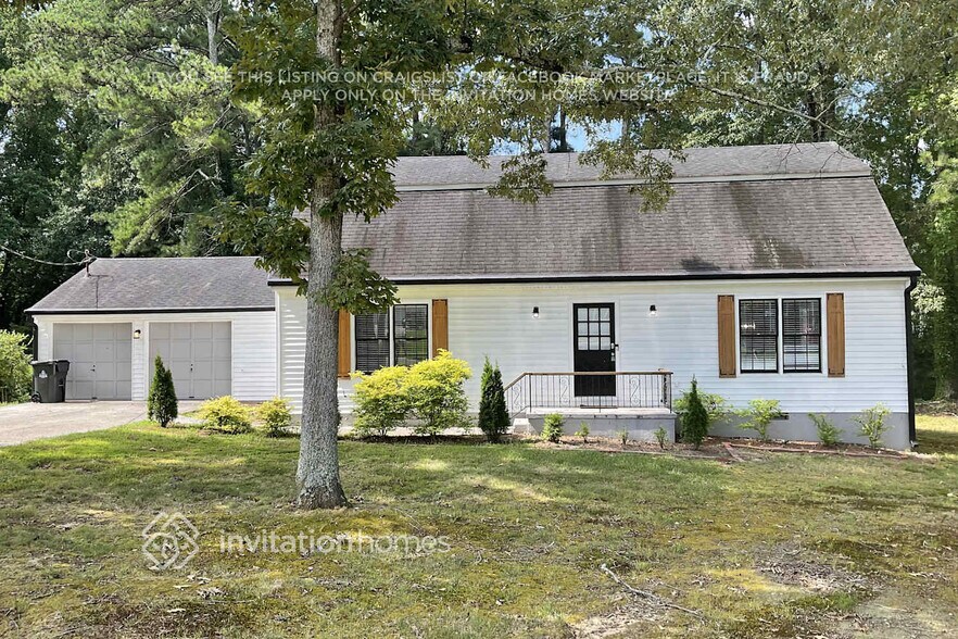 Primary Photo - 5041 Edinburgh Terrace