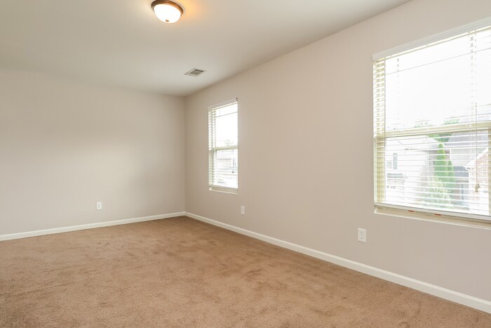 Building Photo - 180 Rankin Cir