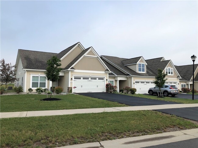 Building Photo - 575 Championship Dr