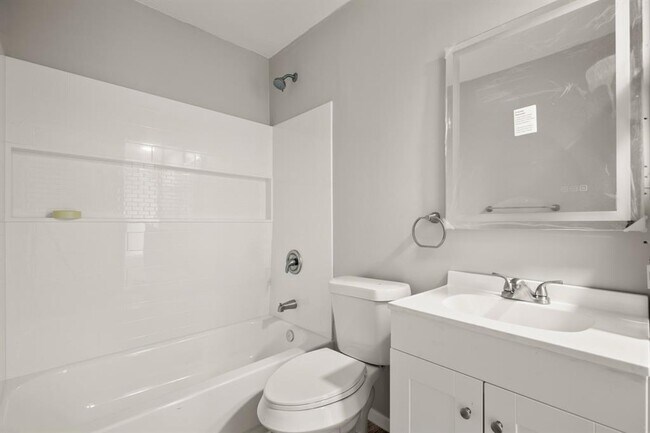 Building Photo - 910 Duncan Ln