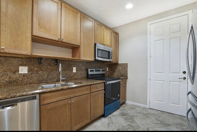 Building Photo - 16097 Poppy Seed Cir