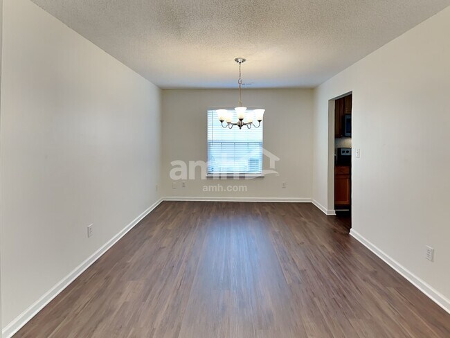 Building Photo - 4533 Hyperion Court