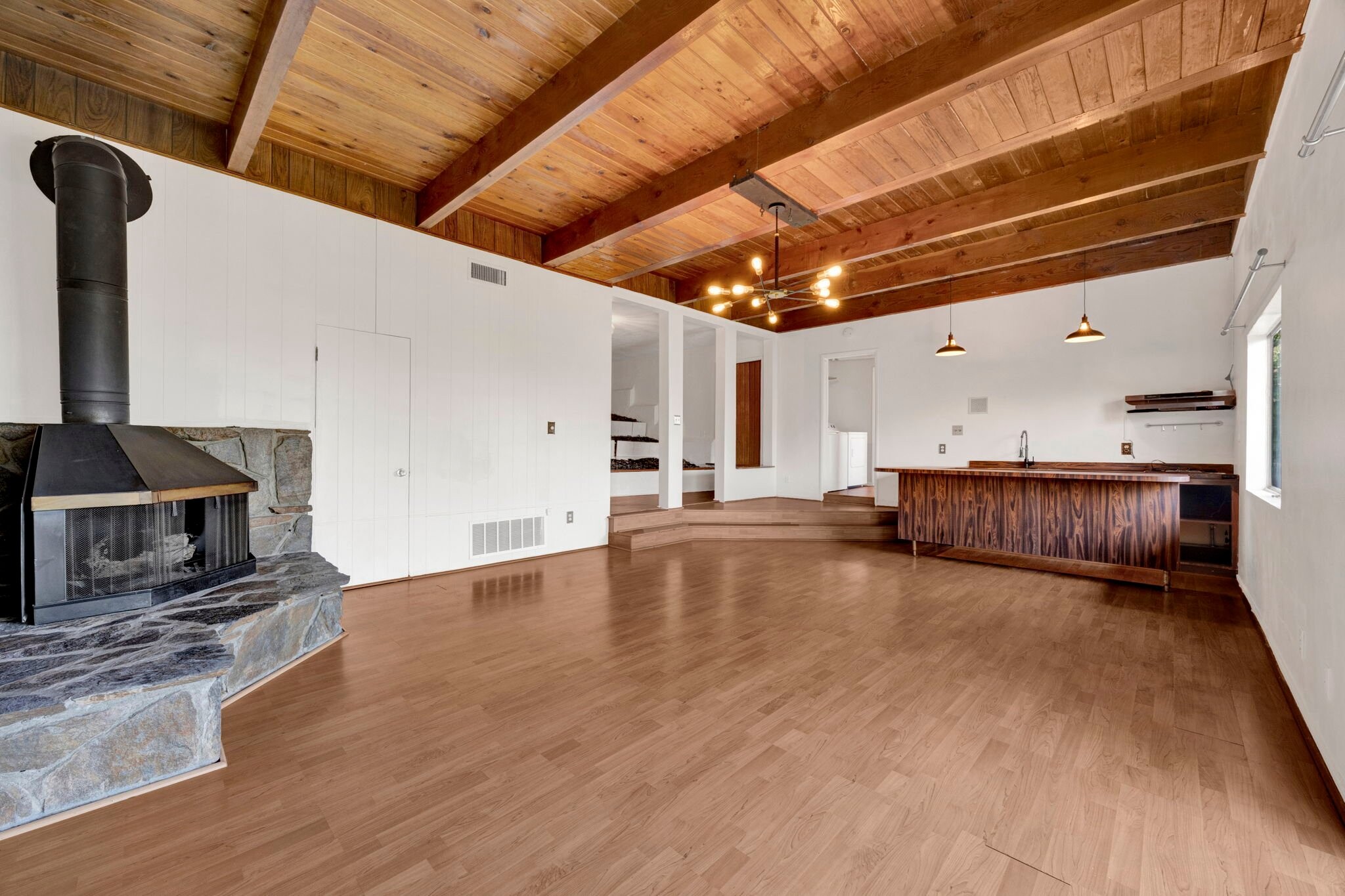 Building Photo - 4439 Palmero Dr