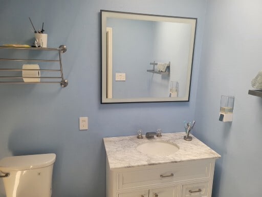 Building Photo - 376 N Post Oak Ln