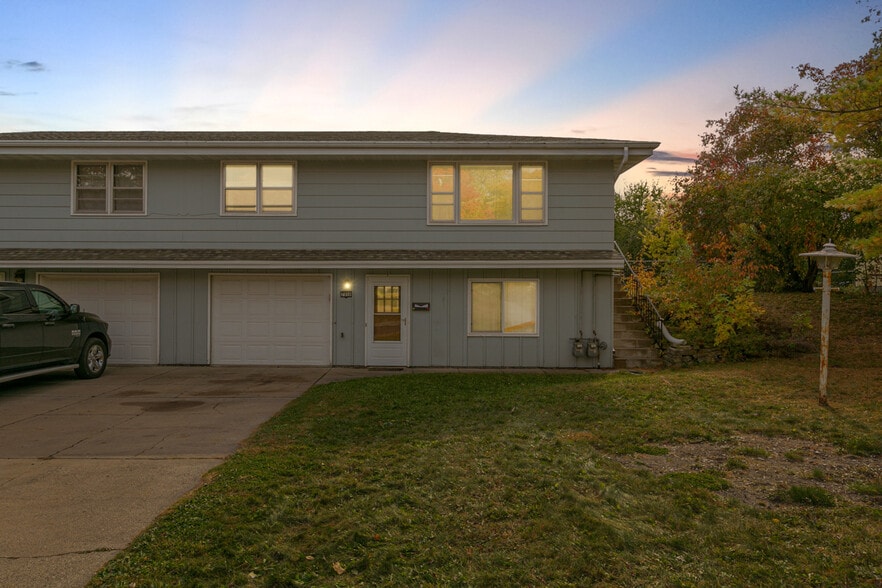 Sunset view - 7919 28th Ave N