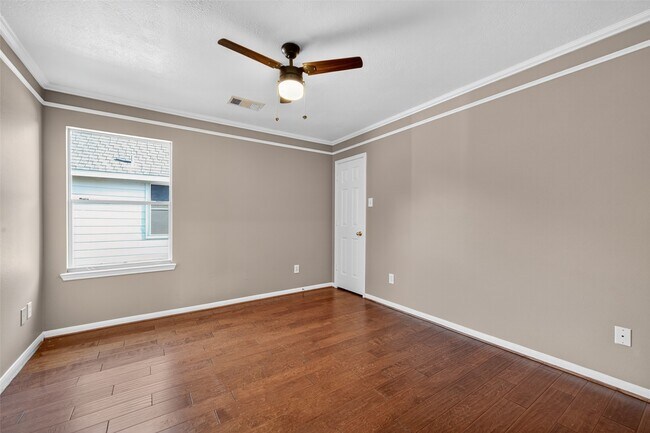 Building Photo - 1719 Park Harbor Estates Dr