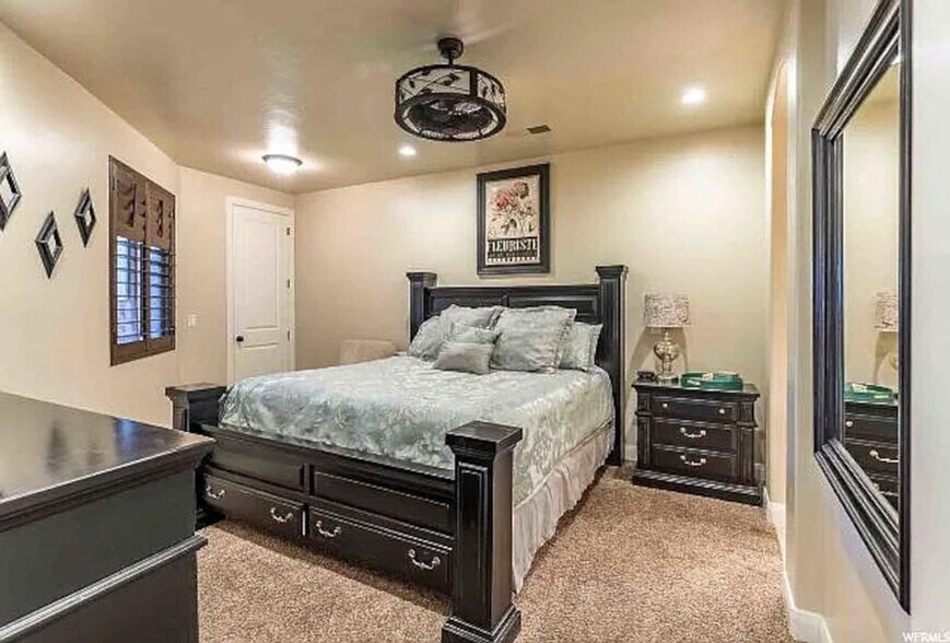 Building Photo - 4241 Razor Ridge Dr