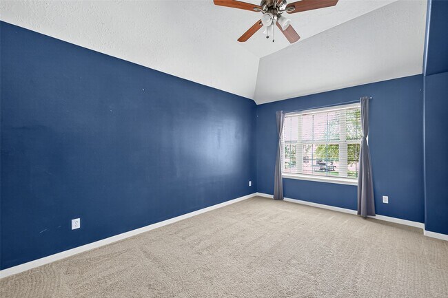 Building Photo - 10815 Lake Raven Ct