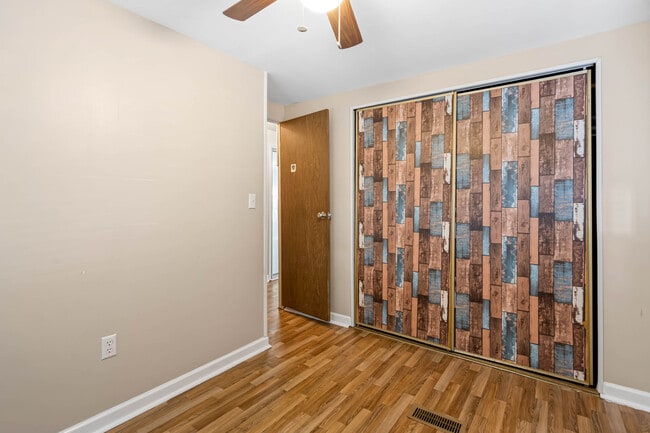 Building Photo - 34490 Virginia Dr