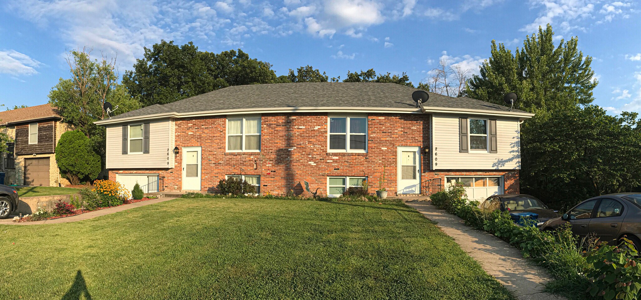 Building Photo - 2609 Southridge Dr