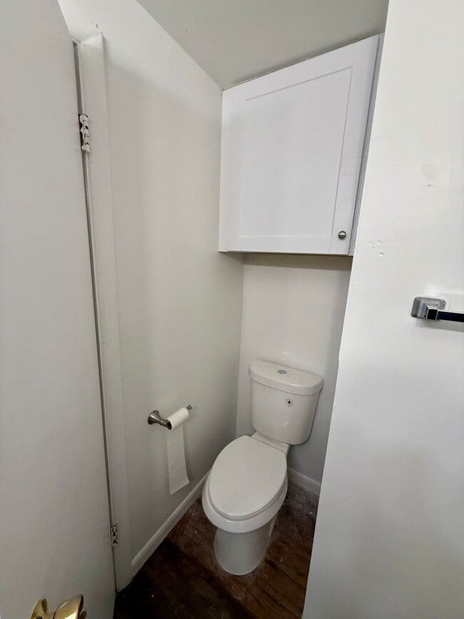 Building Photo - 3 Bedroom, 1 Bath Ranch Home in Northwest Loveland, CO - New Carpet, New Paint, Appliances, Windo...