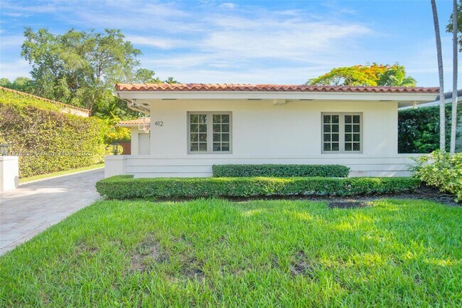Building Photo - 412 Gerona Ave
