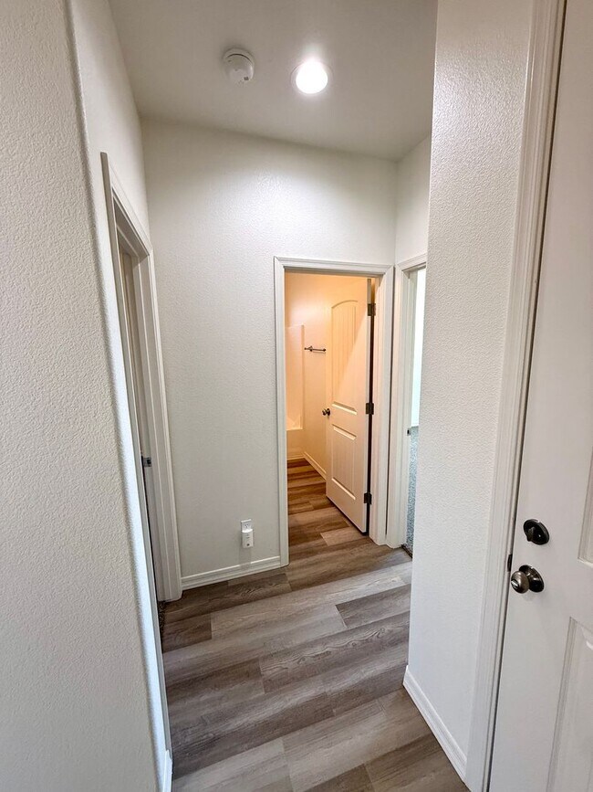 Building Photo - Beautiful New Construction 3 Bedroom Home ...