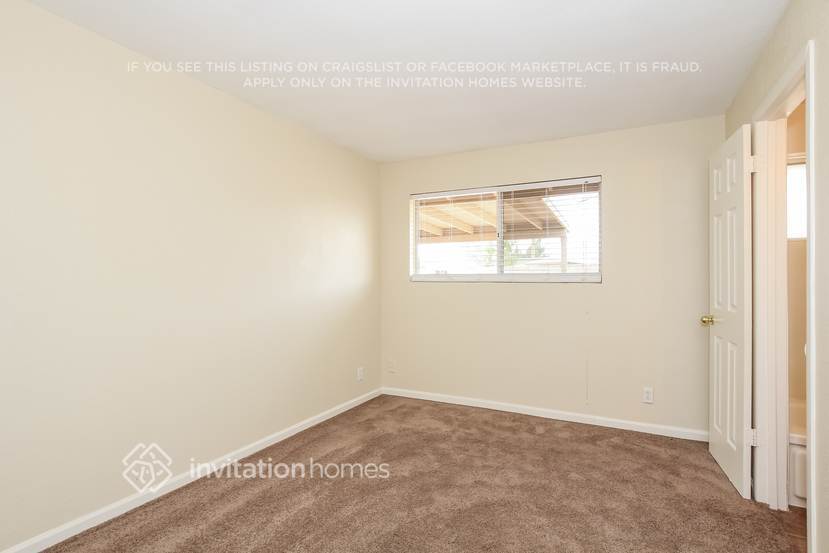 Building Photo - 8615 N 36th Ave