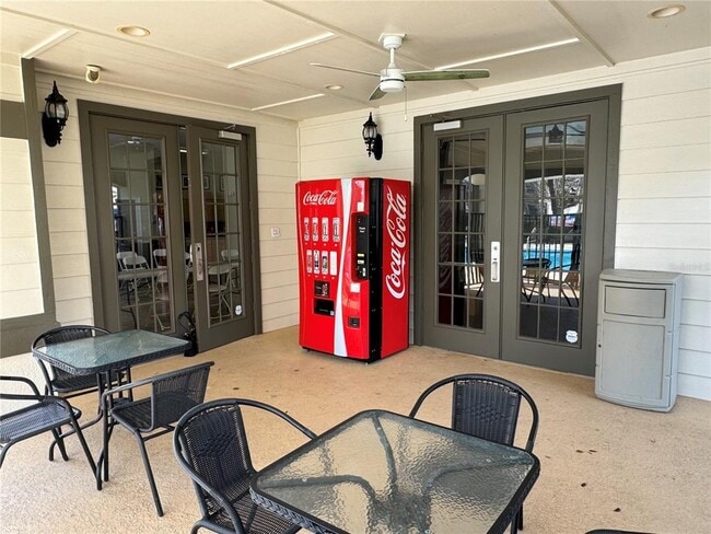 Building Photo - 1101 Vintage Village Ln