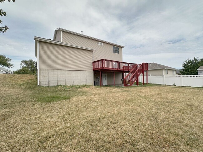 Building Photo - 8621 Lavender Cir