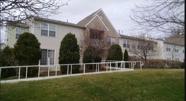 Building Photo - 37 Parkside Ct