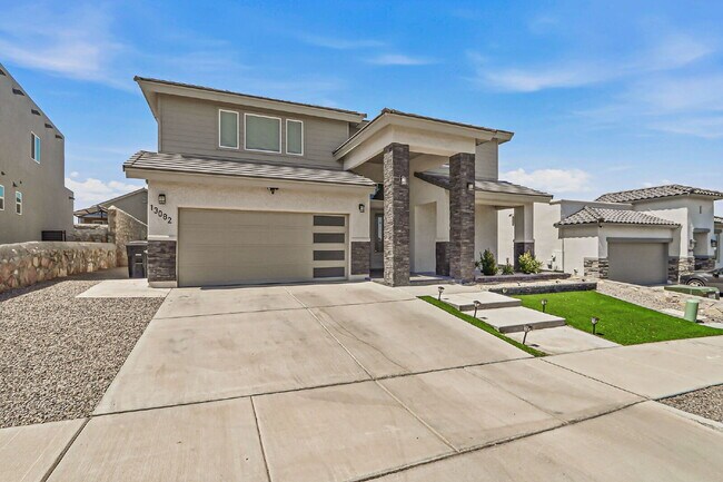 Building Photo - 3 bedroom with flex room available in Horizon City