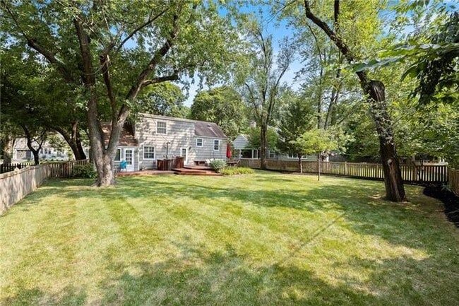 Building Photo - Gorgeous updated 2 bed/2 bath PV charmer
