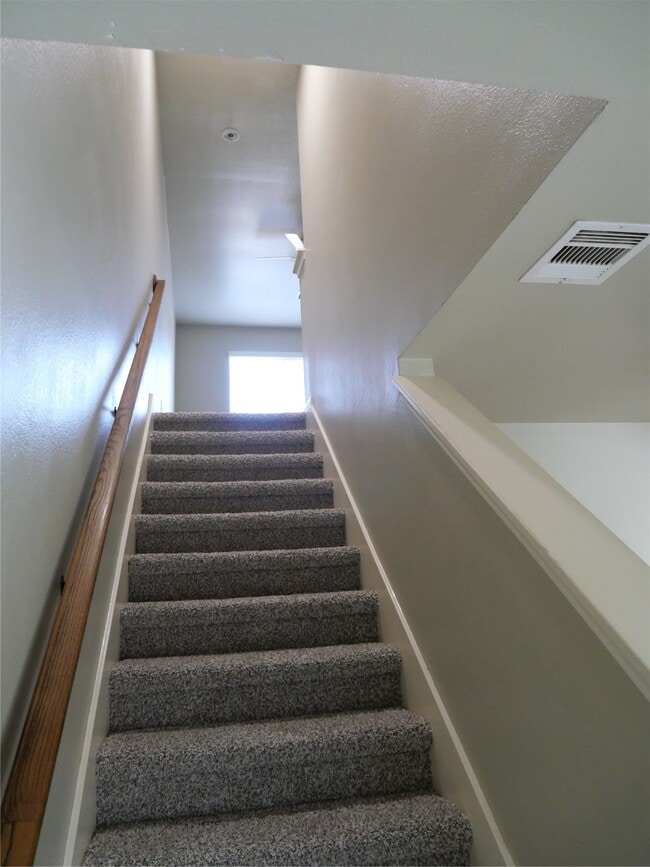 Building Photo - 1739 Nichole Woods Dr