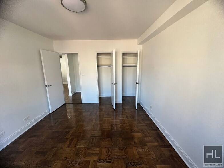 Building Photo - EAST 35 STREET