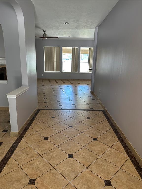 Building Photo - 14310 Cypress Green Dr