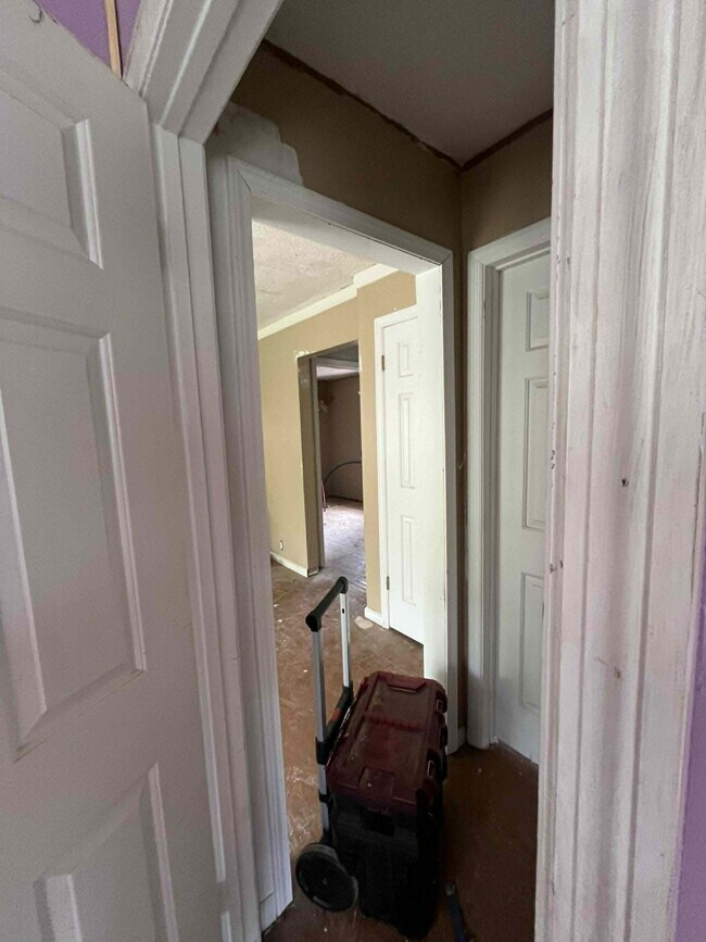 Building Photo - 142 Co Rd 771