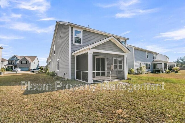 Building Photo - 640 Chigwell Springs Ln