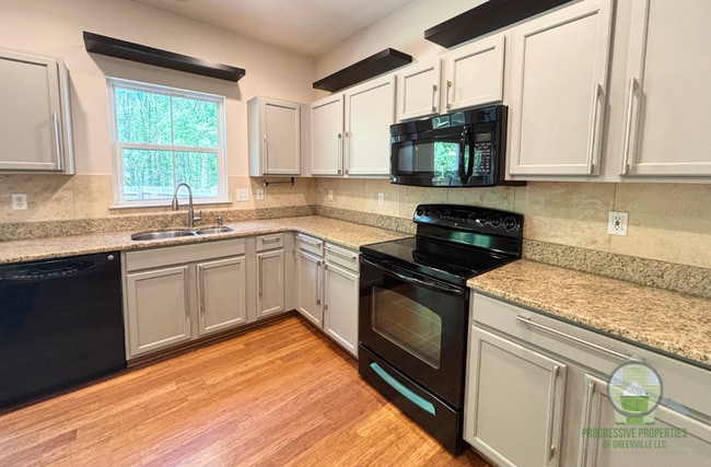 Building Photo - 253 Barbours Lane