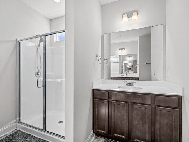 Building Photo - Towne Pointe Community