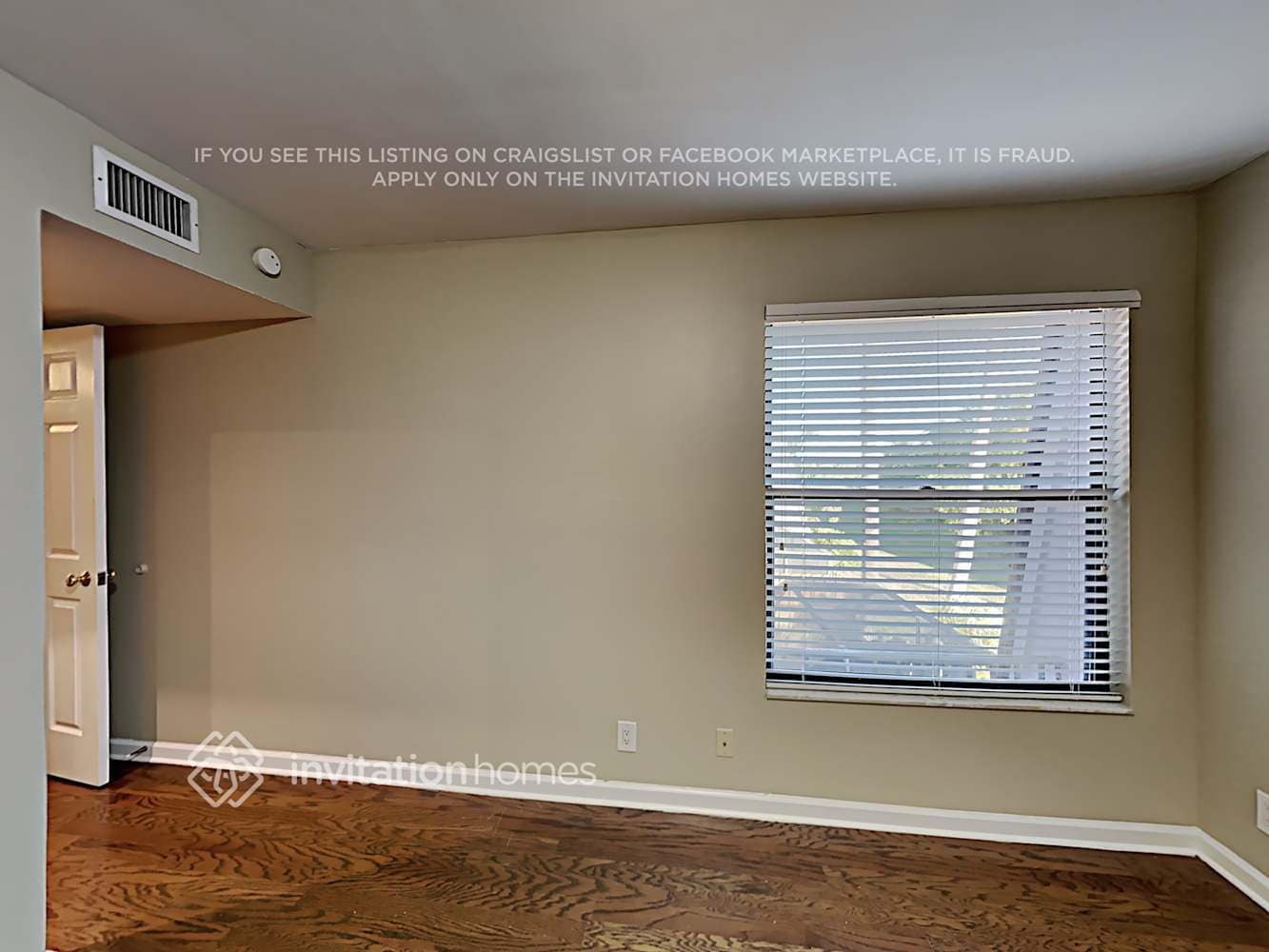 Building Photo - 7789 Courtyard Run W