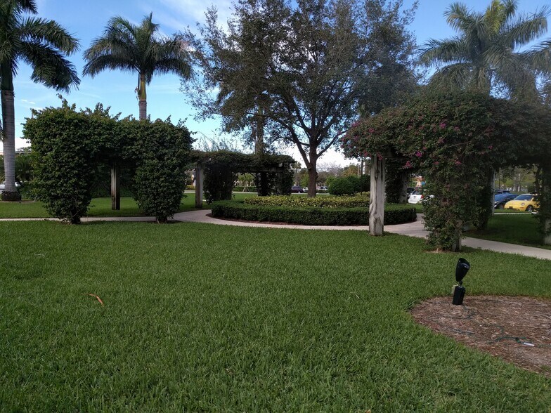 Building Photo - 3210 Renaissance Way