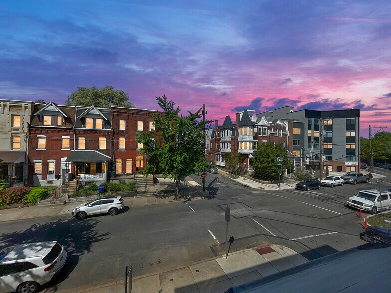 Building Photo - 637 N 32nd St