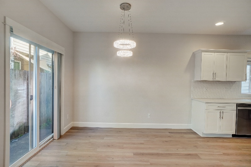 Building Photo - 7412 NE 58th Way