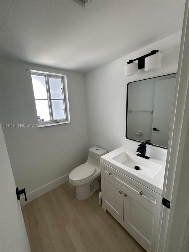 Building Photo - 8725 SW 158th Pl