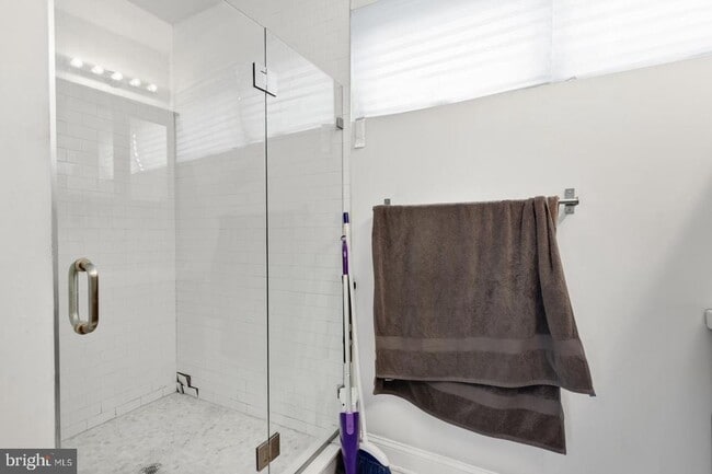 Building Photo - 2629 Cedar St