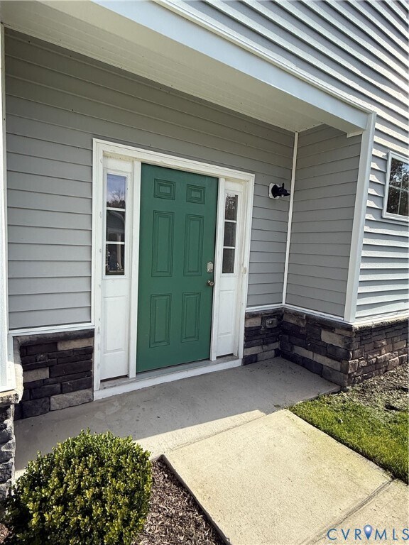 Building Photo - 18417 Palisades Ct