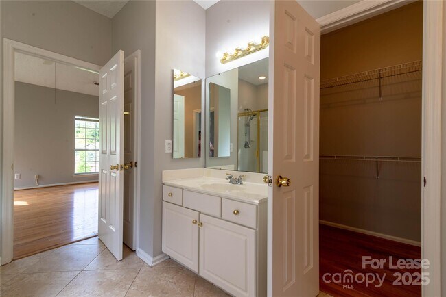 Building Photo - 6138 Garamond Ct
