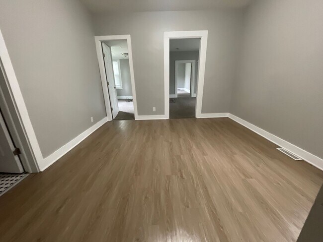 Building Photo - 238 N 36th St