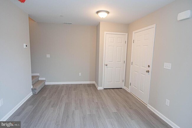 Building Photo - 243 Morgans Ct