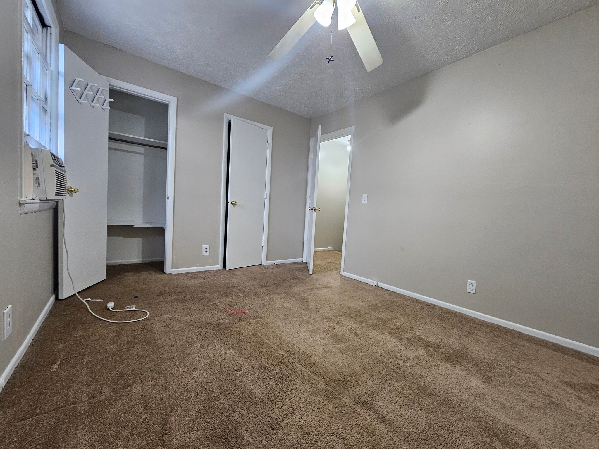 Building Photo - 4820 Gillespie Dr