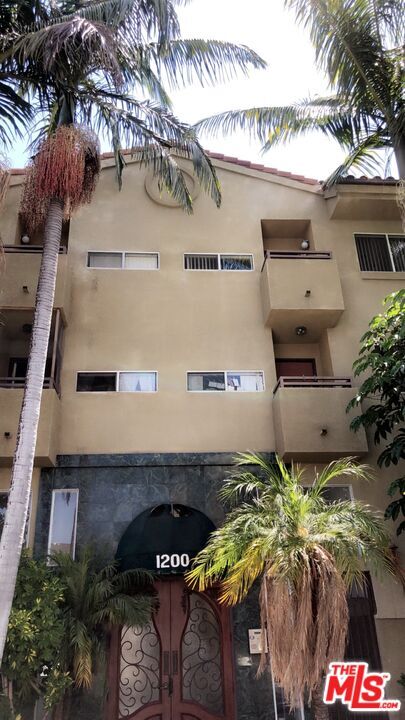 Building Photo - 1200 S Shenandoah St
