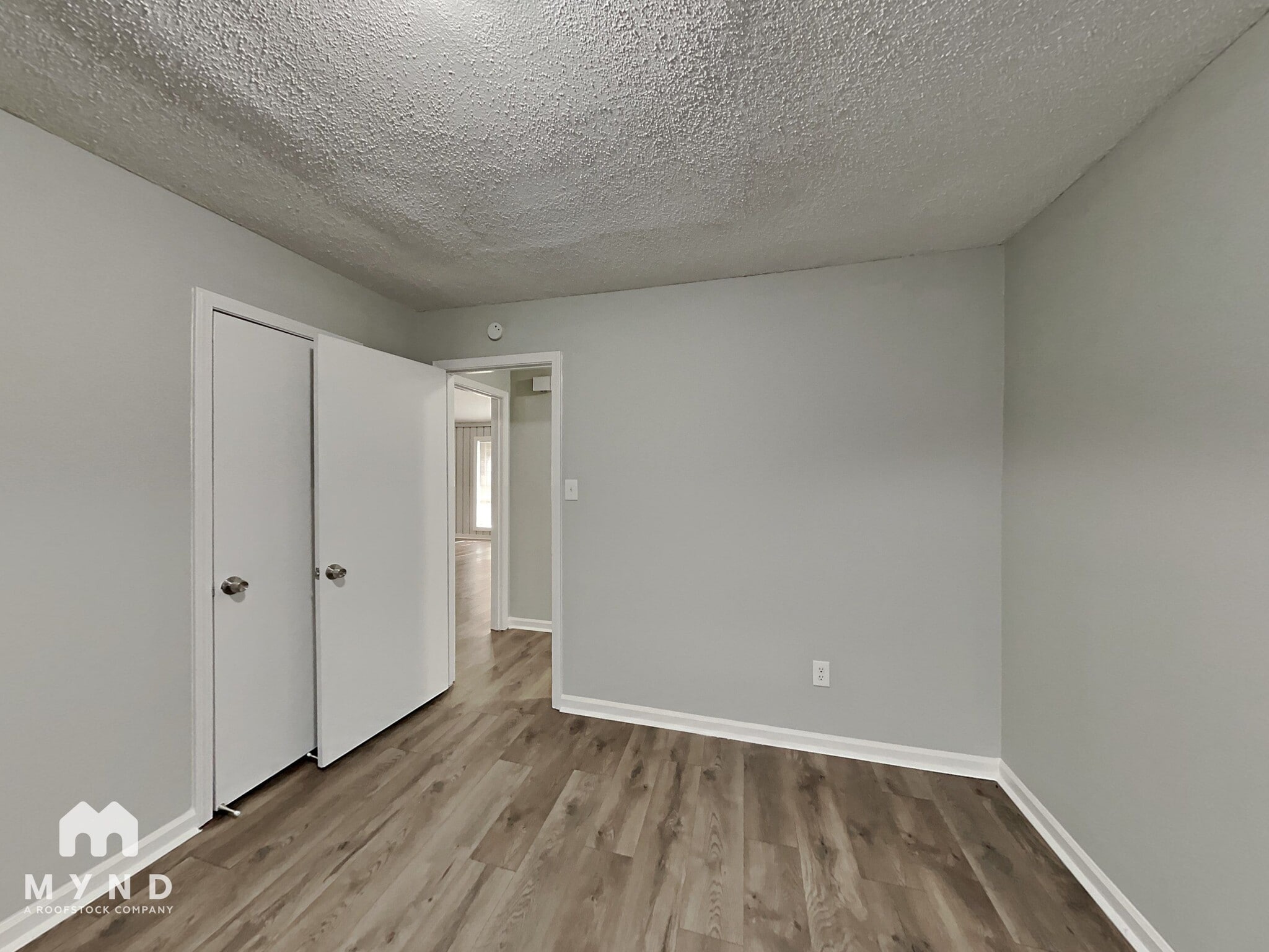 Building Photo - 6919 Glenwick Dr