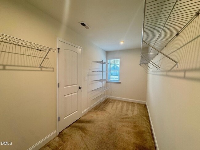 Building Photo - 247 Dando St